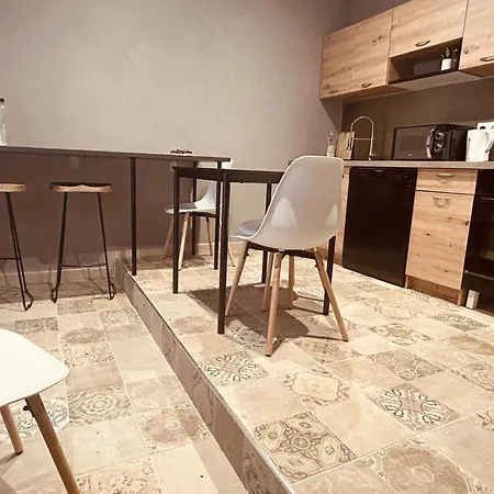 La Mariefacture - Comme A La Tour De Controle